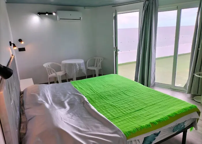 Vvlasbuganvillas 度假居 *