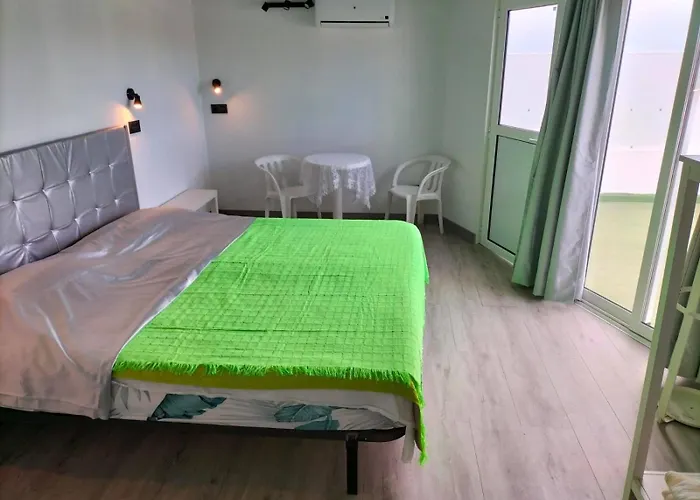 Vvlasbuganvillas * 马斯帕洛马斯